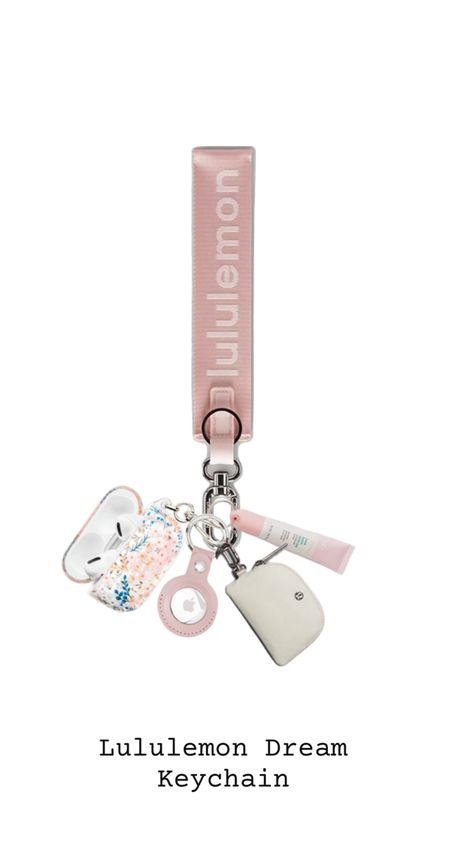 Lululemon Dream keychain Lululemon Keychain, Car Keychain Ideas, Danish Pastel Aesthetic, Girly Car Accessories, Car Deco, Girly Car, Car Essentials, Gift Inspo, Girly Accessories