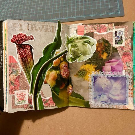 Magazine flower collage #magazine #collage #art #mixedmedia #journal #flowers Magazine Collage Art Mixed Media, Magazine Collage Art, Plant Collage, Journal Flowers, Collage Magazine, Ib Art, Collage Journal, Floral Collage, Collage Drawing