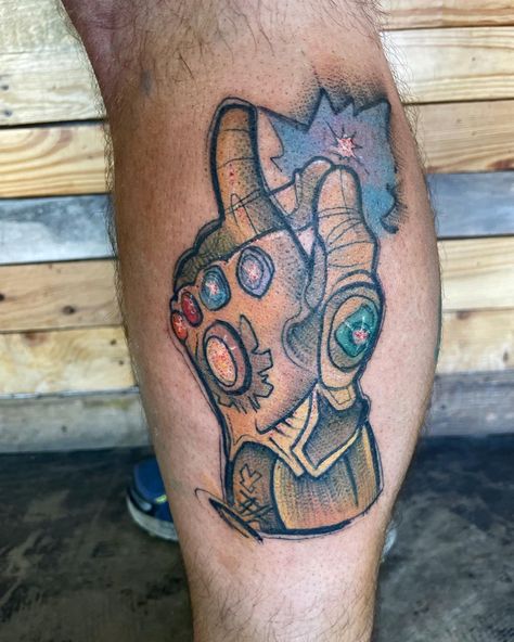 #mainlinetattoo #jenniferedge #jenniferedgetattoo #chattanooga #marvel #infintiygauntlettattoo #marveltattoo Infinity Gauntlet Tattoo, Gauntlet Tattoo, Infinity Gauntlet, The Wild, Marvel, Tattoos