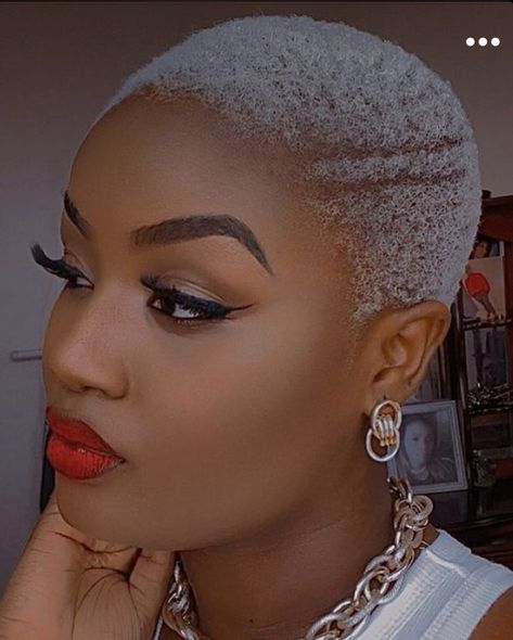 Short Blonde Fade Black Women, Low Fade Black Woman, Short Hair Styles Baddie, Fades For Women Hairstyles Black, Fade Haircut Women Natural Hair, Bald Fade Women Black, Shortcut Hairstyle, Low Cut Hair Black Women, Undercut Natural Hair