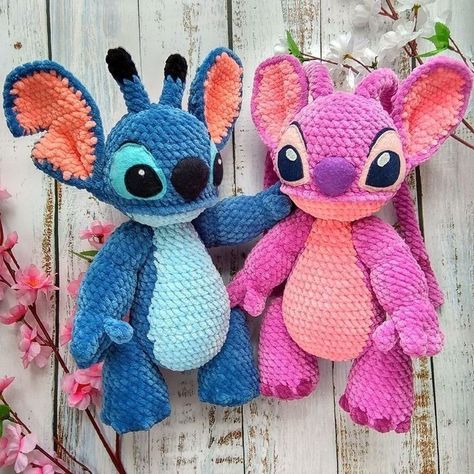 Monster Amigurumi, Lilo And Stitch Merchandise, Alien Monster, Disney Crochet Patterns, Aesthetic Patterns, Blue Alien, Stitch Doll, Stitch Toy, Easy Crochet Animals