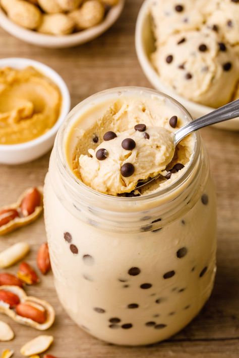 Keto Peanut Butter Ice Cream, Mason Jar Keto Ice Cream, Protein Powder Ice Cream, Bulk Season, Ice Cream Mason Jars, Mason Jar Ice Cream Recipe, Chocolate Chip Ice Cream Recipe, Mason Jar Ice Cream, Jar Ice Cream