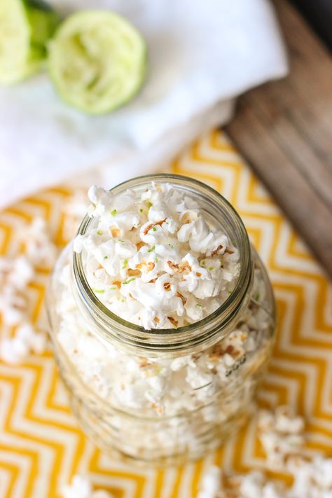 Lime Popcorn, Pregnancy Eating, Pregnancy Snacks, Popcorn Snacks, Dark Chocolate Cakes, Popcorn Recipes, Lunch Snacks, Snack Time, Easy Snacks