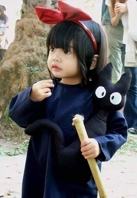 Kiki's Delivery Service Cosplay, Kiki Cosplay, Deku Cosplay, Baby Cosplay, Hallowen Costume, Kiki Delivery, Kiki's Delivery Service, Girls Dress Up, Amazing Cosplay