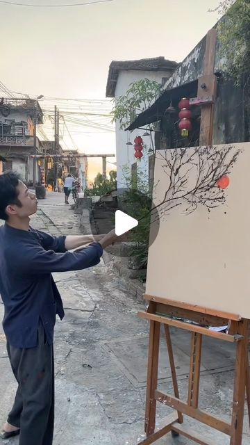 Art Viral 🎨 on Instagram: "An innovative artist paints using branches, creating unique and organic patterns on canvas. By applying paint to natural branches and striking them against the canvas, he captures nature’s essence in his work. Each mark reflects the distinct shapes of the branches, resulting in a dynamic interplay of colors and forms.  This technique celebrates nature’s beauty and underscores the relationship between the natural world and human creativity. The artist’s work, showcased in galleries and exhibitions, stands out for its originality and thought-provoking approach, reminding viewers of the intricate connection between humanity and the environment.  Artist:  1) 46101871539 / 新一（苦海修士） on Douyin 2) 36811128911 on Douyin  #modernart #painting #artist" Tree Branch Painting Acrylic Easy, Thought Painting Ideas, Branch Painting Canvas, Painting With Branches, Watercolor On Canvas Ideas, Abstract Organic Art, Branch Art Diy, Tree Branches Painting, How To Paint A Tree