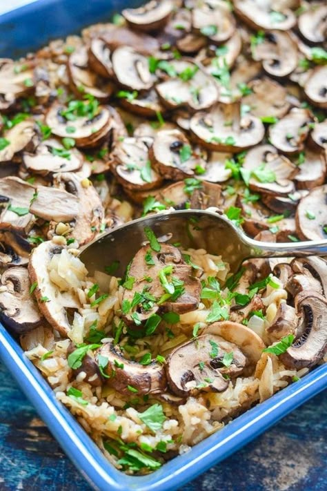 Oven Baked Garlic, Mushroom Garlic, Garlic Baked, Cheap Vegan Meals, Cheap Vegan, Baked Mushrooms, Slippers Outfit, Mushroom Rice, Outfit 2020