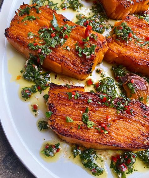 Noor Murad نور مراد on Instagram: “3 ingredients to make this 1000 layer sweet potato pave (alright, maybe less than 1000). Essentially scalloped potatoes, set overnight then…” Sweet Potato Pave, Potato Pave, Vegan Sweet Potato, Scalloped Potatoes, Homemade Food, Test Kitchen, 3 Ingredients, Salmon Burgers, Tandoori Chicken