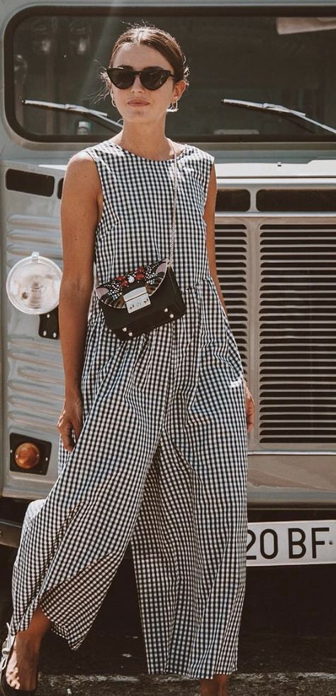 Gingham Jumpsuit, Looks Style, Dress Code, Spring Summer Outfits, Outfits Casuales, Look Cool, Get Dressed, Spring Summer Fashion, Everyday Outfits