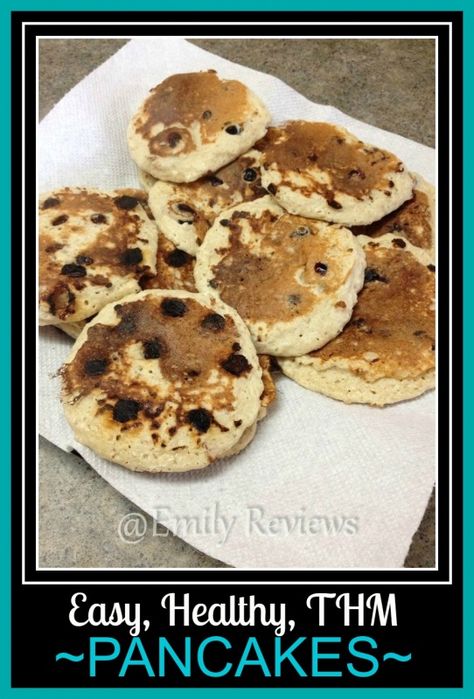 Easy healthy breakfast - old fashioned oat pancakes recipe from trim healthy mama. #thm #trimhealthymama Trim Healthy Mama Pancakes, Thm Pancakes, Oat Pancakes Recipe, Thm Diet, Trim Healthy Mama Breakfast, Healthy Transformation, Oat Pancake Recipe, Easy Pancake Recipe, Trim Healthy Mama Diet