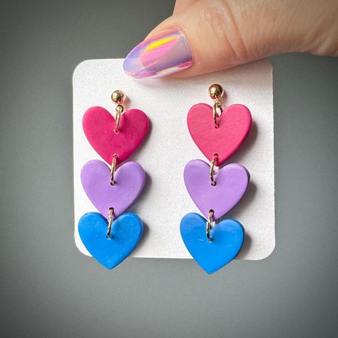 ❤️🧡💛💚💙💜 10% of each pair of PRIDE handmade polymer clay earrings sold will be donated to Human Rights Campaign . #pride #handmadepride #handmadejewlery #handmadeearrings #earringshop #polymerclay #polymerclayearrings #rainbow #humanrightscampaign #supporttranskids Air Dry Clay Rainbow, Pride Clay Earrings, Air Dry Clay Earrings, Earring Inspo, Human Rights Campaign, Handmade Jewlery, Earring Designs, Crafts Jewelry, Diy Crafts Jewelry