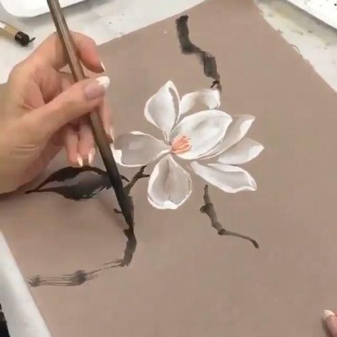 Painting the White Magnolia [Video] | Watercolor flower art, Chinese art painting, Flower art painting Painting Flowers Tutorial, Chinese Art Painting, Watercolor Flowers Tutorial, Acrylic Painting Flowers, Chinese Brush, White Magnolia, Painting Classes, Brush Painting, Painting Flower