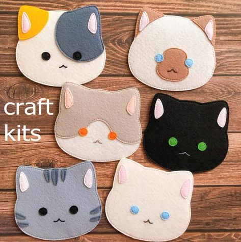 Different Cats, Felt Coasters, Cat Coasters, Bows Diy Ribbon, Hello Kitty Coloring, Felt Craft, Diy Felt, Felt Pattern, Felt Cat