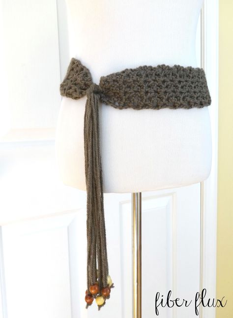 Free Crochet Pattern...Modern Taupe Belt! - fiberfluxblog.com Crocheted Belt Free Pattern, Crochet Belt Pattern, Crochet Waist Belt, Crochet Belts, Crocheted Clothing, Belt Pattern, Crochet Belt, Hippie Crochet, Crochet Clothing And Accessories