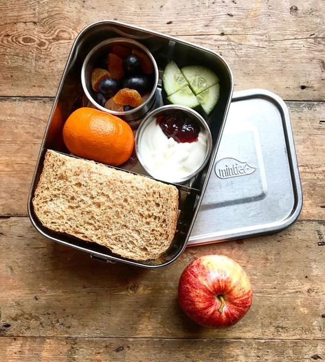 53 Likes, 6 Comments - Mintie Lunchboxes 🦔 Vic B (@mintielunchboxes) on Instagram: “Snug Lunch  I’ve realised that although our newest member to the Mintie family has been a best…” Picnic Snacks, Eco-friendly Rectangular Reusable Lunch Bag, Steel Lunch Box, Lunch Box Set, Stainless Steel Lunch Box, Perfect Lunch, Stainless Steel Dishwasher, Lunch To Go, Convenience Food