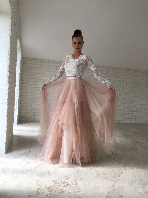 Puffy Tulle Skirt, Crop Top Wedding Dress, Bridal Skirt, Boho Bridal Dress, Unique Wedding Gowns, Two Piece Wedding Dress, Bridal Skirts, Wedding Skirt, Tulle Skirts