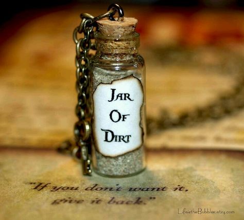 "If You Don't Want It, Give It Back."  ~ Tia Dalma Pirates Of The Caribbean Jack Sparrow, Tia Dalma, Jar Of Dirt, John Depp, Kaptan Jack Sparrow, Captain Jack Sparrow, Pirate Life, The Jar, Captain Jack