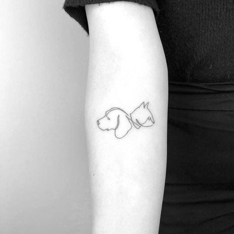 Simba Tattoo, Line Tattoo Arm, Cat And Dog Tattoo, One Line Tattoo, Single Line Tattoo, Logo Animal, Tattoos For Women Half Sleeve, Wrist Tattoos For Women, Line Tattoo