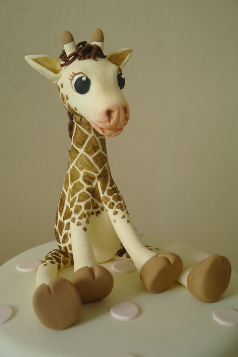 fondant giraffes | fondant giraffe - Cake Decorating Community - Cakes We Bake Giraffe Baby Shower Cake, Fondant Giraffe, Giraffe Cake Topper, Giraffe Birthday Cakes, Giraffe Cake, Giraffe Cakes, Giraffe Birthday, Jungle Cake, Safari Cakes