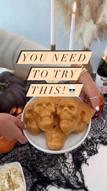 Sarah Lindner on Instagram: "You need to try these 👻🎃They're spooky, delicious, inexpensive, and super easy to make! Your guests will love these Pizza Stuffed Skull Heads 💀🍕 My groceries arrived right at my doorstep from @walmart. I ordered from the comfort of my couch. FYI, they offer an online grocery service, new customers can use promo code TRIPLE10 to save $10 off their first three pickup or delivery orders. $50 min. (Restrictions & fees apply). @Walmart Link: https://liketk.it/3QTO1 # Skull Pizza Heads, Skull Pizza, Jeepers Creepers, Halloween Party Decor, Creepers, Halloween Ideas, Super Easy, Special Events, Halloween Party