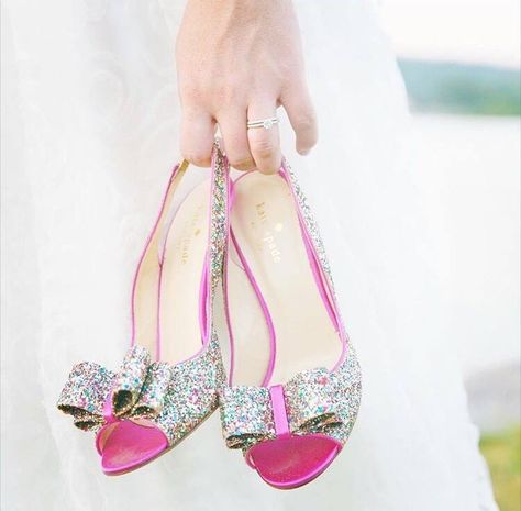 We love this close-up photo of the bride's ring and her shoes! Honeymoon Travel, Green Wedding Shoes, Wedding Planning Tips, Close Up Photos, Green Wedding, Daily Fashion, Wedding Shoes, Wedding Inspo, Wedding Planning