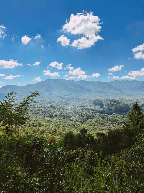 Smoky Mountains Aesthetic, Tbosas Aesthetic, Tn Mountains, Tennessee Winter, Tennessee Aesthetic, Vacay Aesthetic, Tennessee Mountains, Mountains Tennessee, 3 Aesthetic