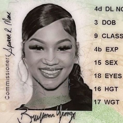 Baddie Id Card Picture, Cute Driver License Pictures, Passport Photo Black Women, Passport Picture Black Women, License Id Picture, Id Photo Aesthetic, Driver License Picture, Pretty Id Card Picture, Cyberghetto Aesthetic