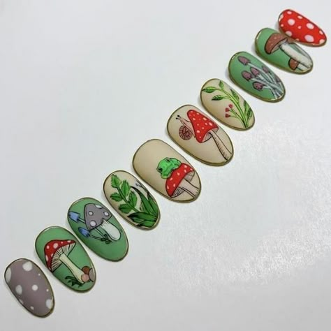 Face Makeup Animal Crossing, Over The Garden Wall Acrylic Nails, Fall Mushroom Nail Art, Mushroom Manicure, Mushroom Nails Art, Mushroom Nail Art, Anime Nails, Soft Nails, Nail Polish Designs