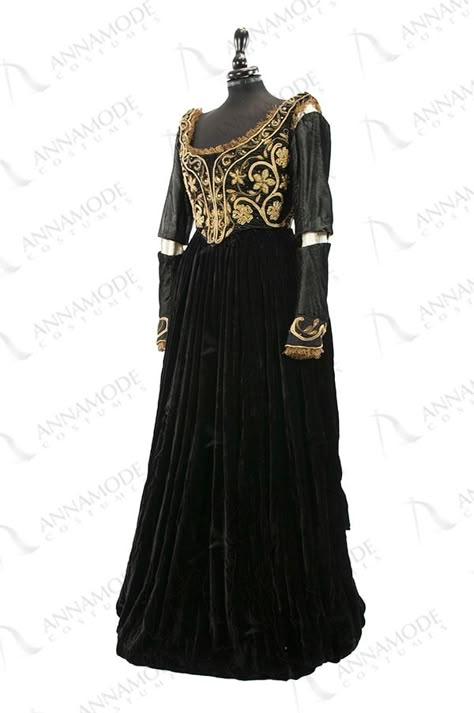 Medieval Black Dress, Targaryen Dress Aesthetic, Black Medieval Dress Aesthetic, Baratheon Dress, Black Historical Dress, Black Medieval Gown, Luxury Vintage Medieval Dress For Larp, Black Medieval Dress, Black And Gold Medieval Dress