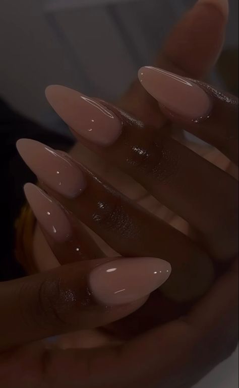 Cute Simple Nails Acrylic Almond Medium, Autumn Nails Aesthetic Almond, Medium Almond Acrylic Nails Solid Color, Almond Natural Acrylic Nails, Fall French Tip Nails Almond, Sheer Nail Colors, Pinky Nude Nails Almond, Simple Nails Black Women, Clean Almond Nails