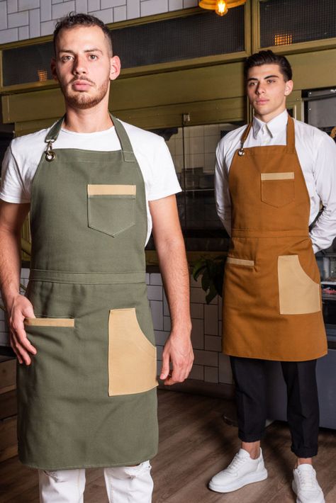 Two aprons combined in one! Beautiful canvas apron in 2 colors (olive green and camel), with neck strap and functional pockets. Stylish bib and waist apron, two in one! Olive Apron, Bar Uniform, Barista Outfits, Waiter Uniform, Restaurant Aprons, Barista Apron, Canvas Apron, Handmade Aprons, Work Aprons