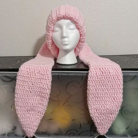 Pastel pink long bunny ear beanie 🩷 The ears can be used as a scarf too! This pattern is so lovely :) available on my Etsy Pattern created by- @hookercorner #crochet #bunny #crochetbunny #crochetbeanie #crochethat #crochetbunnybeanie #hookercornerbeanie #scarf #scarfbeanie #bunnycrochet Bunny Head, Bunny Ear, Crochet Bunny, Crochet Beanie, Head Scarf, Pastel Pink, Crochet Hats, Pastel, Tattoos