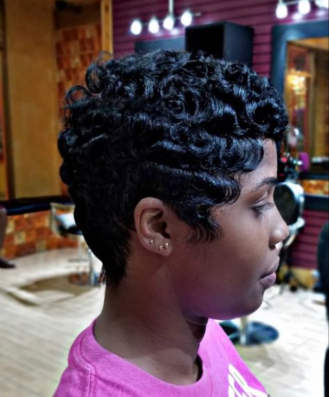 Pin Curls For Short Hair, Pixie Pin Curls, Fingerwaves Short Hair Black Pixie Cuts, Black Pixie Cut, Finger Waves Short Hair, Finger Wave Hair, Short Hair Black, Big Box Braids, How To Curl Short Hair