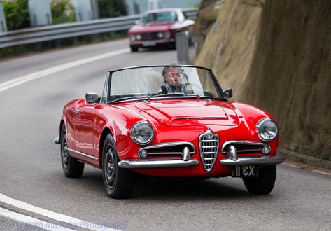 Alfa Romeo Spider Veloce - 11CX | Keith Mulcahy | Flickr Alfa Romeo Spider Veloce, Alfa Romeo Giulietta Spider, Classic European Cars, School Toys, Alpha Romeo, Norton Commando, 70s Cars, Alfa Alfa, Alfa Romeo Spider