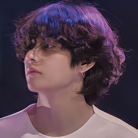 Bts Hairstyle, Taehyung Kim, Peinados Fáciles Para Cabello Corto, Corte De Cabelo Masculino, Fluffy Hair, Hair Wear, Cortes De Cabello, V Taehyung, Korean Boy