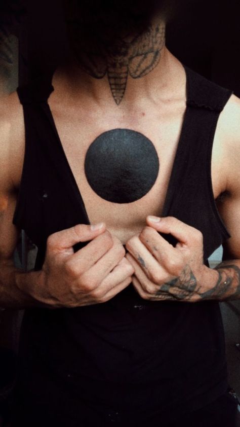 Center Of Chest Tattoo Men, Tattoo Chest Cover Up, Black Circle Tattoo, Black Hole Tattoo, Circular Tattoo, Choose Her, Feminine Tattoo Sleeves, Circle Tattoo, Blackout Tattoo