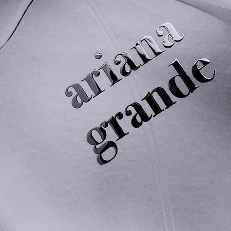 Ariana Grande Core, Ariana Wallpaper, Ariana Grande Icons, Ariana Grande Aesthetic, Ariana Grande Album, Tiny Elephant, Ariana Grande Style, Ariana Grande Wallpaper, Ariana Grande Photoshoot