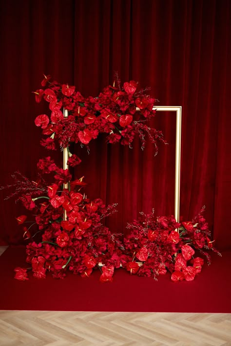 Setups News - Mint Room Studios Set Designs, Red Roses Decor, Red Roses Table Decor, Christmas Wedding Backdrop, Red Flower Decoration, Pink And Red Party Theme, Red Photo Backdrop, Photography Studios, Red Stage Decoration