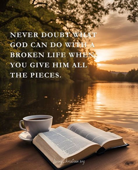 Quiet Time With God, Gods Grace Quotes, Keep Believing, Grace Quotes, Time With God, Get Closer To God, The Word Of God, Bible Verses Quotes Inspirational, Bible Quotes Prayer