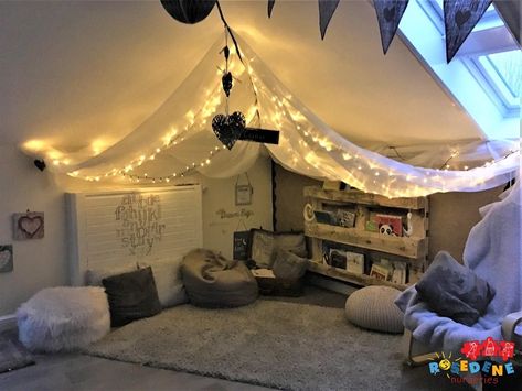 Nursery Room Ideas Childcare, Baby Room Ideas Early Years, Reading Nook Classroom, Reading Corner Classroom, Cosy Reading Corner, Curiosity Approach, Reggio Emilia Approach, Reggio Inspired Classrooms, Preschool Rooms