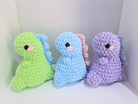 Get creative with crochet! Explore our collection of free amigurumi patterns for endless inspiration. Let's get crafting! 🧵🎨 Three Aesthetic, Dino Plushies, Crocheted Dinosaur, Dinosaur Plushie, Crocheted Amigurumi, Owl Crochet Patterns, Crochet Lion, Crochet Plushies, Crochet Knit Stitches