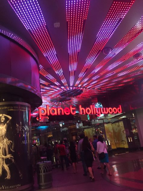 Planet Hollywood, Las Vegas Planet Hollywood Las Vegas, Los Vegas, Planet Hollywood, Inspo Board, Places To Travel, Orlando, Las Vegas, Planets, Hollywood