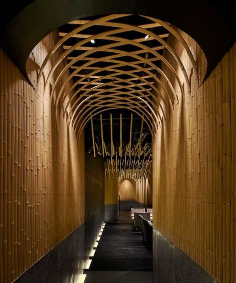 Bamboo Restaurant Design, Bamboo Restaurant Interior Design, Modern Asian Restaurant Interior, Bamboo And Glass Architecture, Bamboo Ceiling Restaurant, Restaurant Entrance, Chinese Arts And Crafts, Lake House Interior, Bamboo Architecture