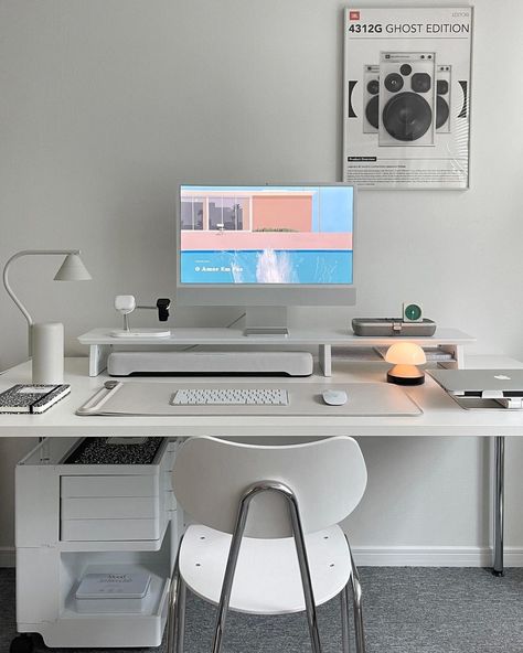 Work Desk Ideas, White Desk Setup, Study Desk Decor, Cozy Home Office, Desktop Setup, Living Room Furniture Arrangement, Desk Essentials, Room Redesign, Office Room Decor