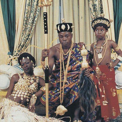 Royal Family The Blacker The Berry, Black King And Queen, Black Royalty, African Royalty, By Any Means Necessary, Black Knowledge, African People, African Diaspora, Black Families