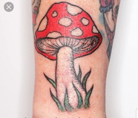 Mushroom Tattoo Ideas, Fribourg Switzerland, Half Moon Tattoo, Vintage Tattoos, Mushroom Tattoo, Nouveau Tattoo, Country Tattoos, Mushroom Tattoos, Rabbit Tattoos