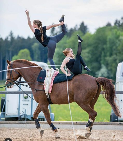 Equestrian Vaulting, Vaulting Equestrian, Horse Vaulting, Equestrian Aesthetic, Mario Luigi, Vaulting, Gymnastics, Equestrian, Chloe