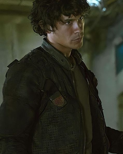 Bob Morely, The 100 Cast, The 100 Show, Bob Morley, Fictional Crushes, Hot Actors, Best Series, Cute Celebrities, Serie Tv