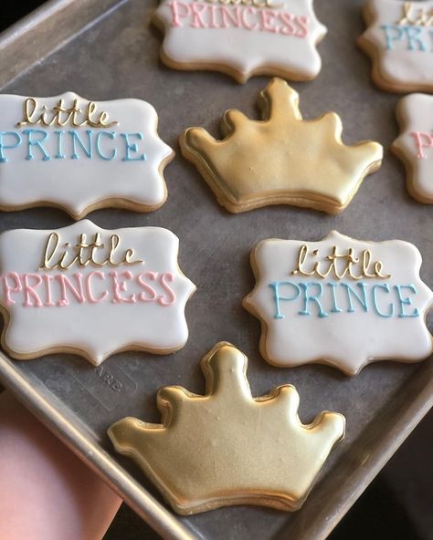 Gender Reveal Prince Or Princess Theme, Princess Or Prince Gender Reveal, Gender Reveal Prince Or Princess, Prince Or Princess Gender Reveal Theme, Sleeping Beauty Gender Reveal, Prince Or Princess Gender Reveal, Princess Gender Reveal, Sibling Gender Reveal, Disney Gender Reveal