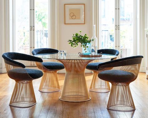 Platner Dining Table, Knoll Platner, Platner Chair, Gold Dining Table, Saarinen Dining Table, Knoll Furniture, Warren Platner, Living Room Classic, Modernist Furniture