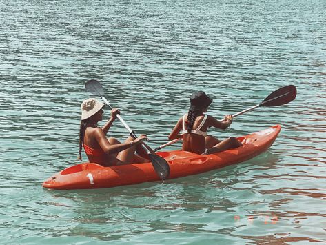 Kayaking With Friends, Kayak Photoshoot, Summer Kayaking, Kayaking Aesthetic, Birthday Vibes, April 2024, Beach Resort, Travel Aesthetic, Beach Resorts